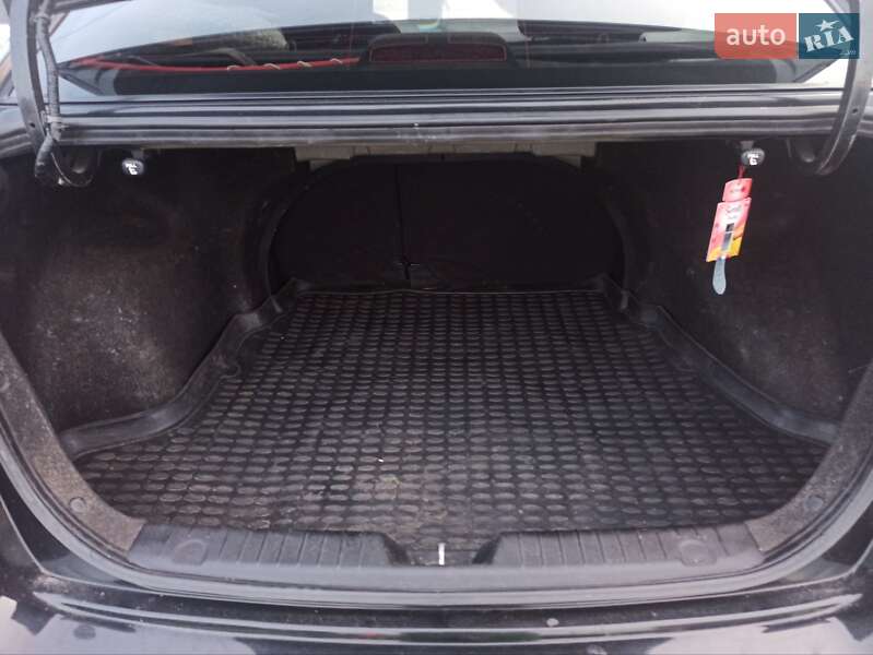 Седан Hyundai Elantra 2008 в Тернополі