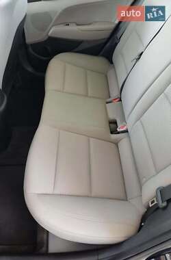 Седан Hyundai Elantra 2020 в 