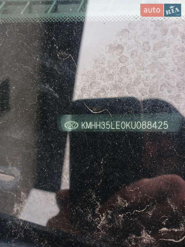 Хэтчбек Hyundai Elantra 2018 в Луцке