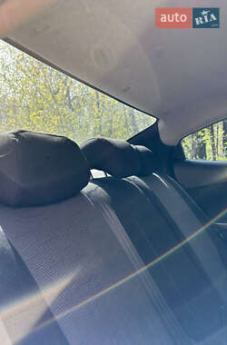 Седан Hyundai Elantra 2013 в 