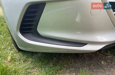 Седан Hyundai Elantra 2017 в 