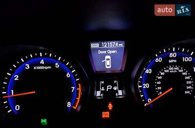 Хэтчбек Hyundai Elantra 2013 в 