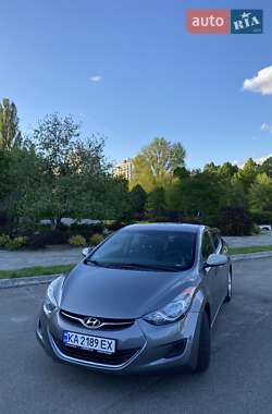 Седан Hyundai Elantra 2011 в 