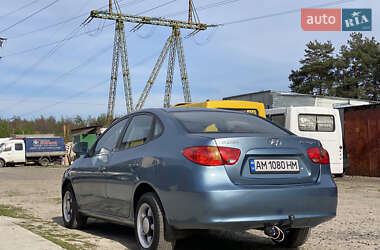 Седан Hyundai Elantra 2008 в 