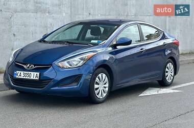 Седан Hyundai Elantra 2015 в 