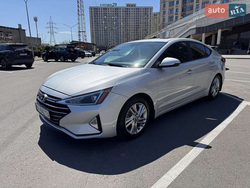 Седан Hyundai Elantra 2018 в Одесі