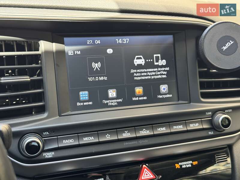 Седан Hyundai Elantra 2018 в Одесі