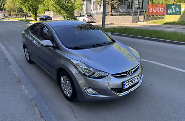 Седан Hyundai Elantra 2012 в Чернігові