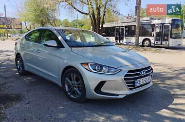 Седан Hyundai Elantra 2018 в Днепре