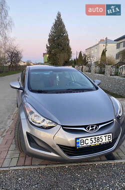 Седан Hyundai Elantra 2014 в Новому Яричеві