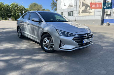 Седан Hyundai Elantra 2019 в Кривому Розі