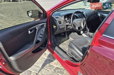Седан Hyundai Elantra 2014 в 