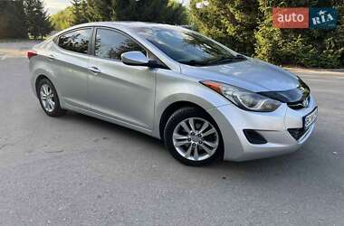 Седан Hyundai Elantra 2013 в 