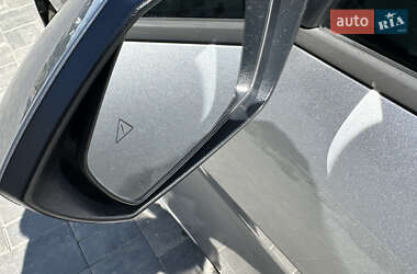 Седан Hyundai Elantra 2022 в 