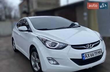 Седан Hyundai Elantra 2013 в Харькове