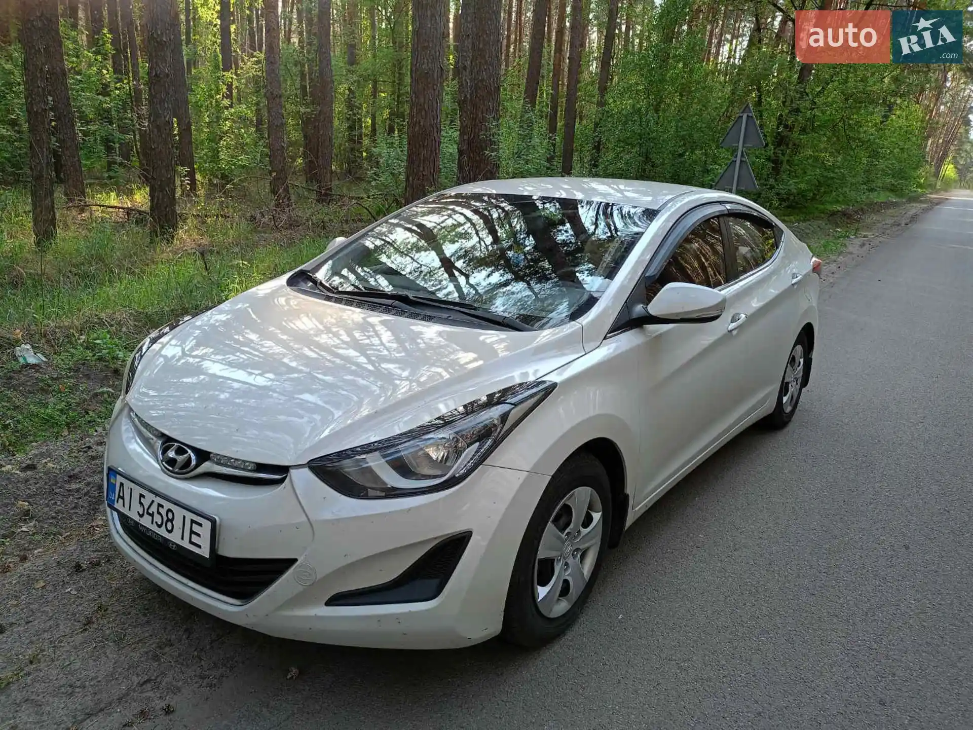 2014 Hyundai Elantra - мініатюра 3
