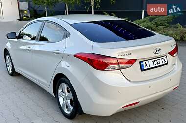Седан Hyundai Elantra 2012 в 