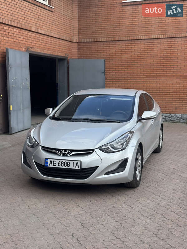Hyundai Elantra 2014