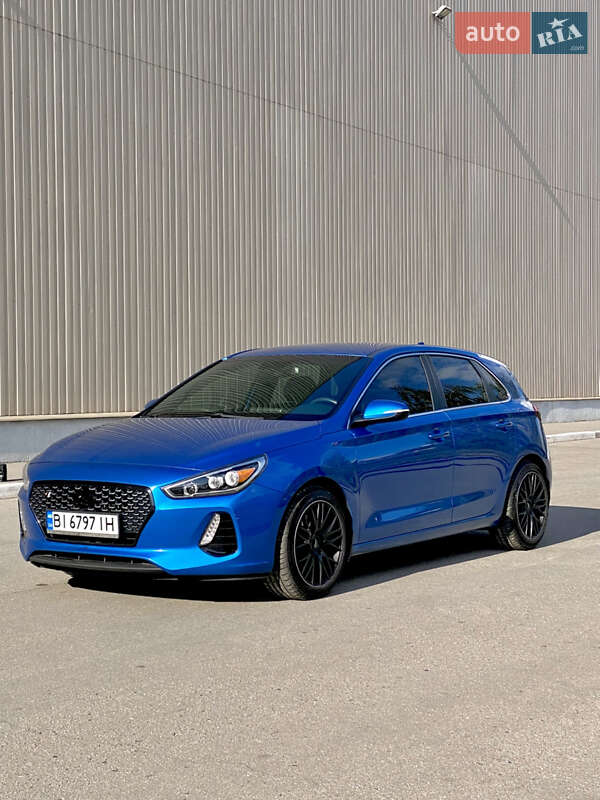 Хэтчбек Hyundai Elantra 2017 в Полтаве