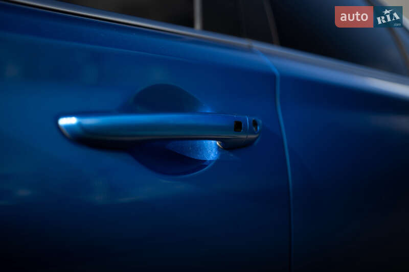 Хэтчбек Hyundai Elantra 2017 в Полтаве