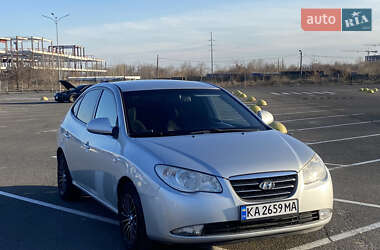 Седан Hyundai Elantra 2007 в Киеве