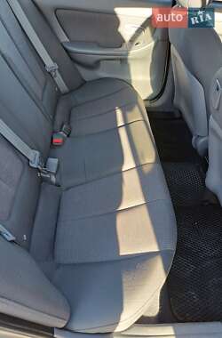Седан Hyundai Elantra 2005 в 