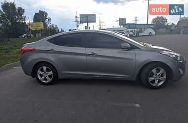 Седан Hyundai Elantra 2012 в 