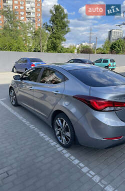 Седан Hyundai Elantra 2014 в 