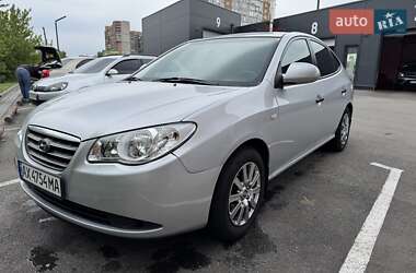 Седан Hyundai Elantra 2008 в Харькове
