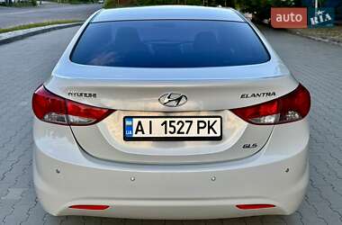 Седан Hyundai Elantra 2012 в 