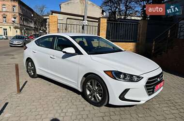 Седан Hyundai Elantra 2016 в 