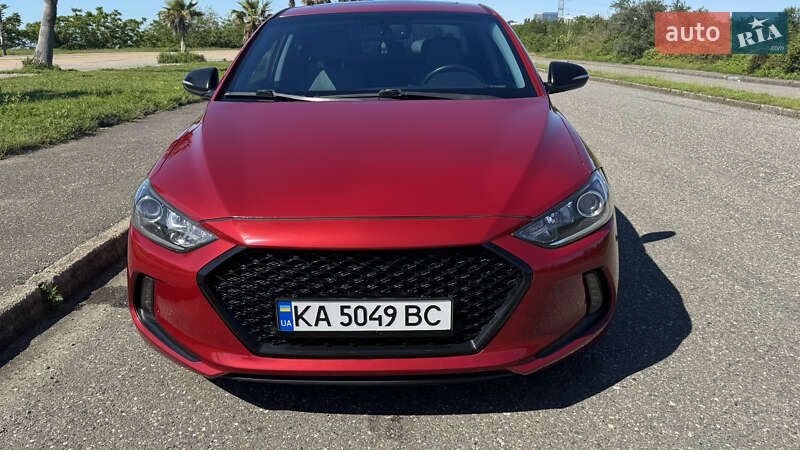 Седан Hyundai Elantra 2016 в 