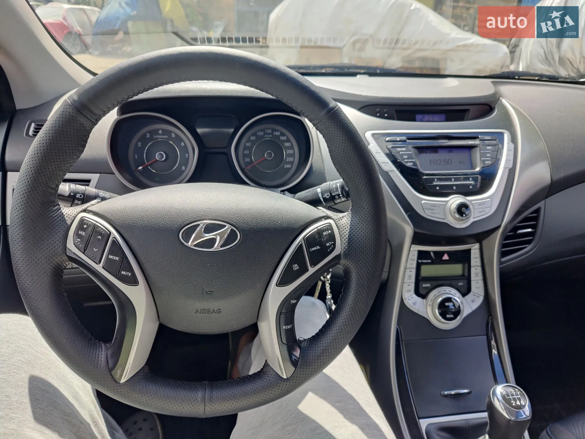 2011 Hyundai Elantra - мініатюра 8