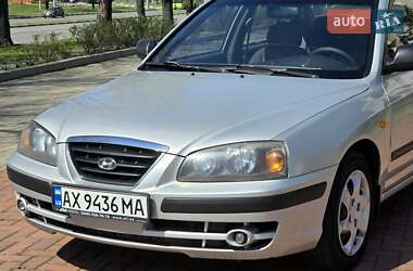 Седан Hyundai Elantra 2005 в 