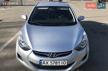 Седан Hyundai Elantra 2012 в Харькове