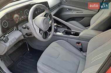 Седан Hyundai Elantra 2021 в 