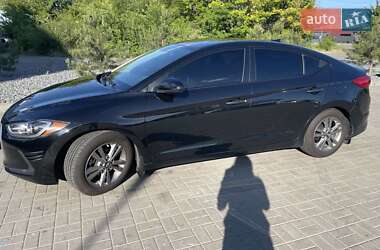 Седан Hyundai Elantra 2016 в 