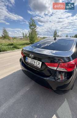 Седан Hyundai Elantra 2013 в 