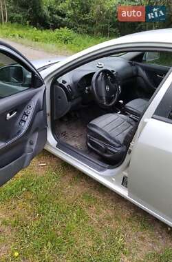 Седан Hyundai Elantra 2008 в 