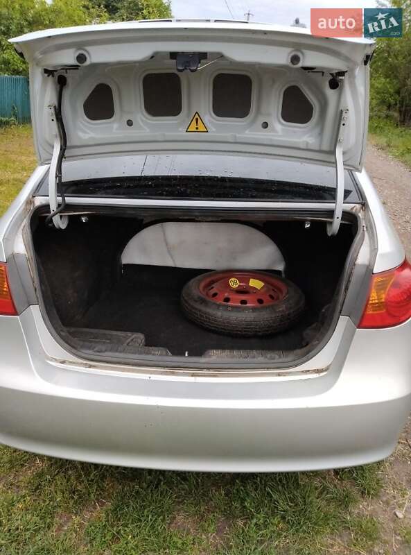 Седан Hyundai Elantra 2008 в Смеле