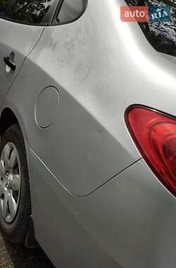 Седан Hyundai Elantra 2008 в 
