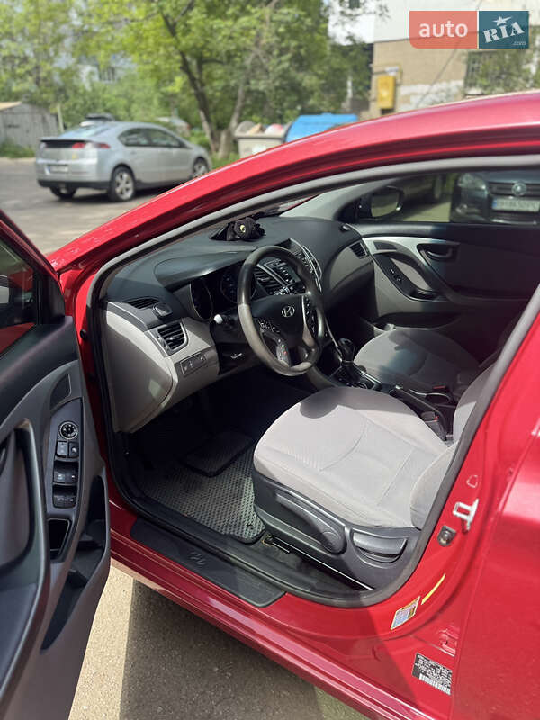 Седан Hyundai Elantra 2014 в Одессе