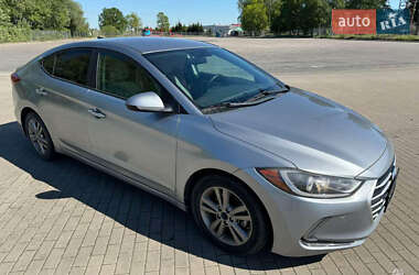 Седан Hyundai Elantra 2016 в 