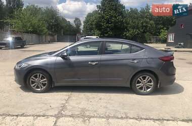 Седан Hyundai Elantra 2018 в 