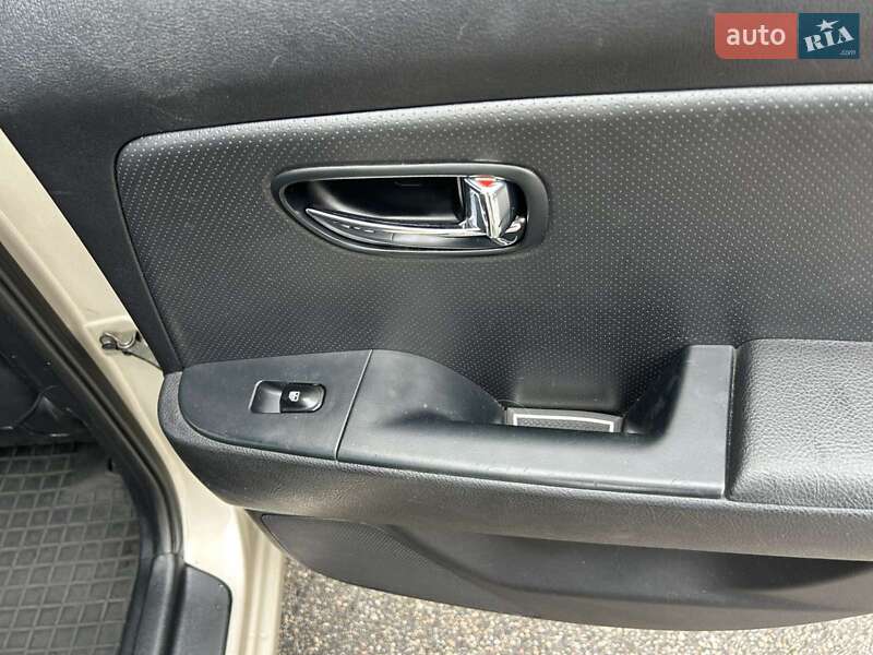 Седан Hyundai Elantra 2010 в Білій Церкві
