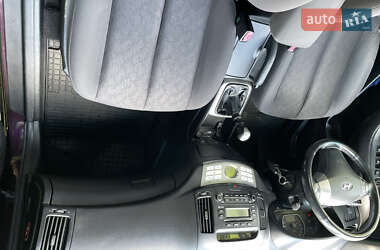Седан Hyundai Elantra 2011 в 