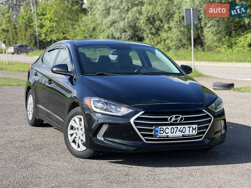 Hyundai Elantra 2016