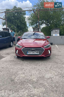 Седан Hyundai Elantra 2016 в Харькове