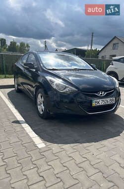 Седан Hyundai Elantra 2011 в Вараше