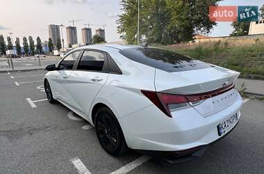 Седан Hyundai Elantra 2020 в 
